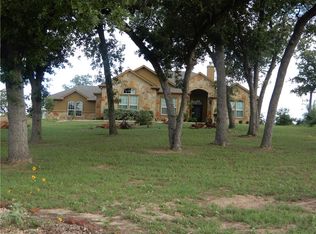 150 Oak Shadows Dr, Bastrop, TX 78602