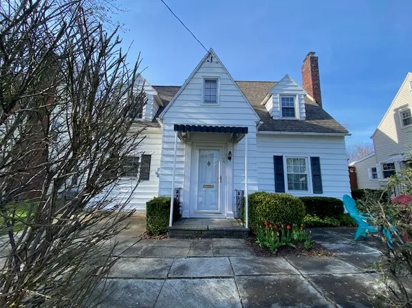15 Dewitt St, Johnson City, NY 13790