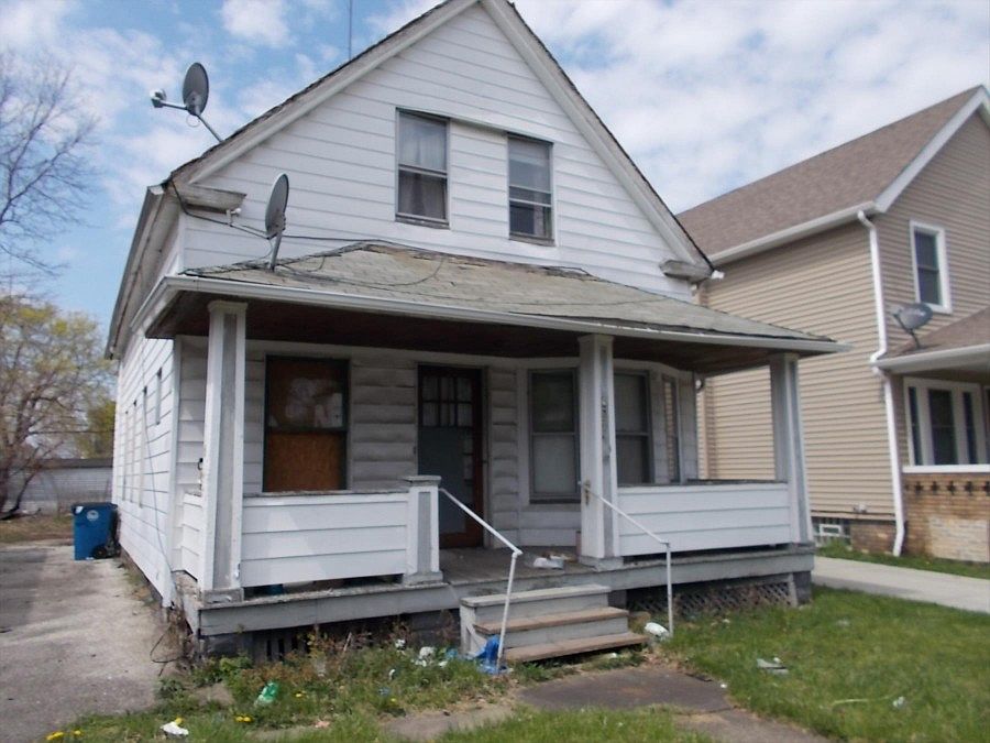 1st image of 2806 E 120th St