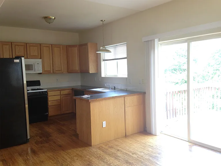 3683 Iris Ave — Photo 3