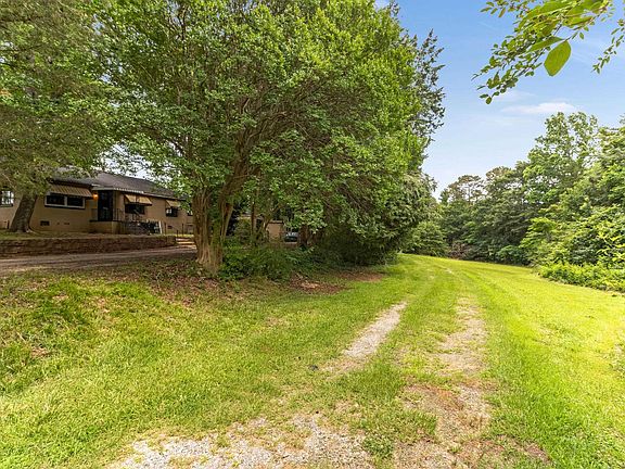 5th image of 144 Evelyn Rd