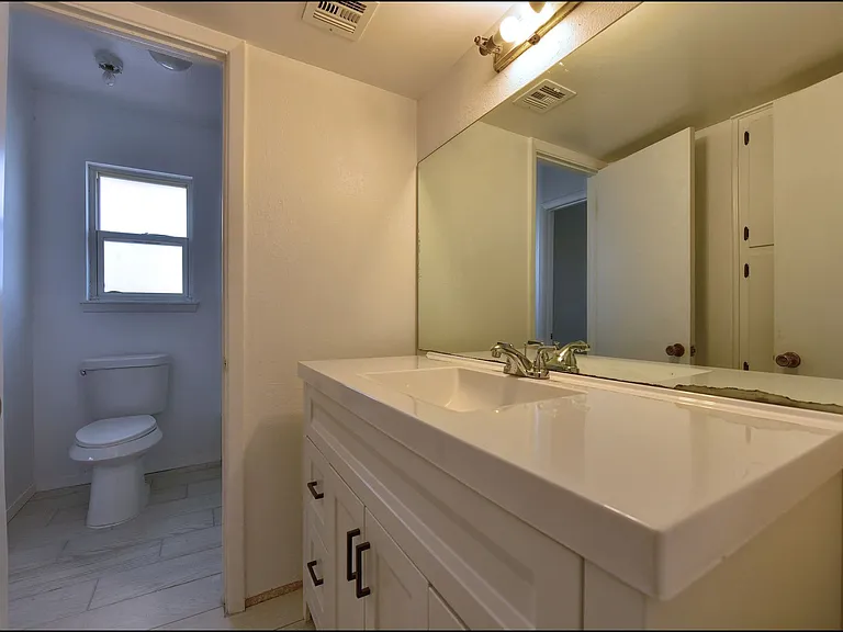 6913 Pamlico Dr — Photo 25