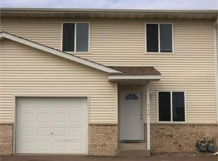 550 6th St NW, Maple Lake, MN 55358