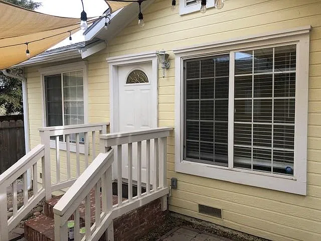 1 bed, 500 sqft, $1,800 — Photo 1