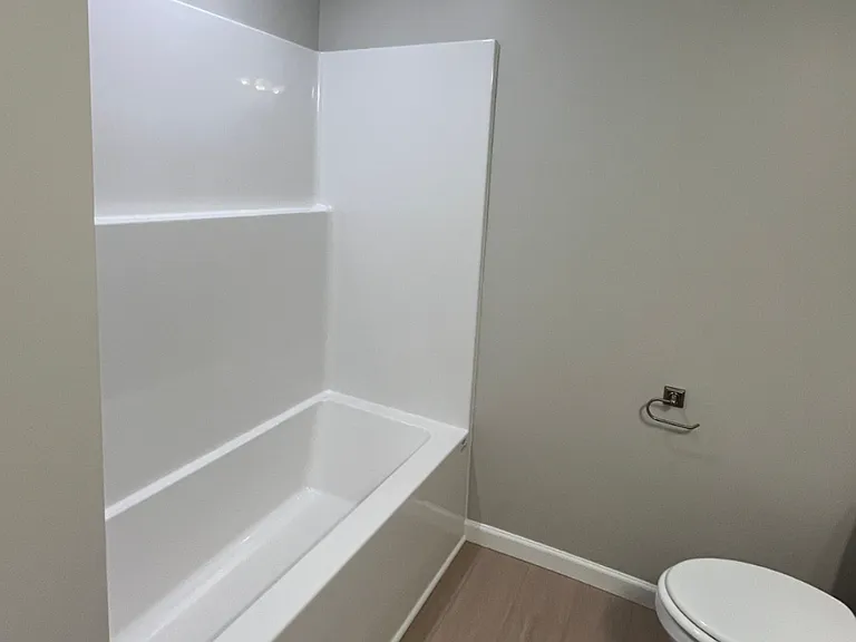 3947 Greenpond Rd — Photo 2