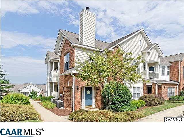 1st image of 1065 Weybridge Ct APT 202