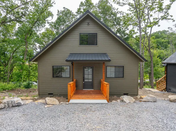 403 Crescent Dr, Greeneville, TN 37743