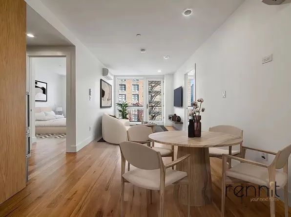 676 New York Avenue image 1 of 27