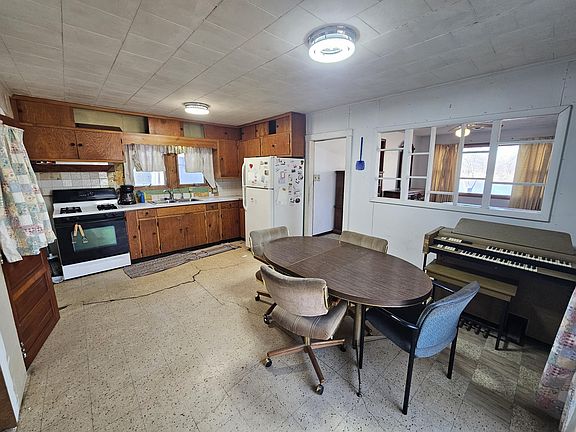 4th image of 167 Witmer Rd