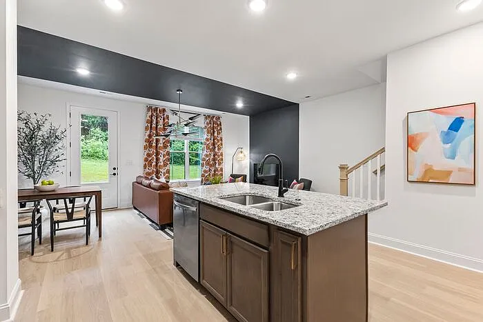 8849 Chapman Trace Way — Photo 10