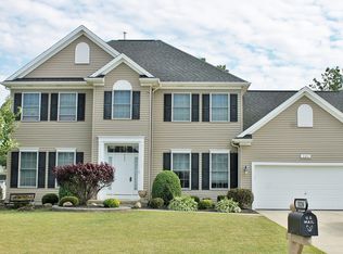 3324 Summerset Ct, North Tonawanda, NY