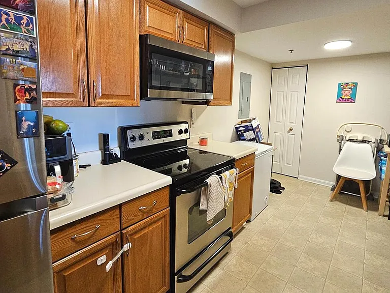 505 E Braddock Rd #608 — Photo 8