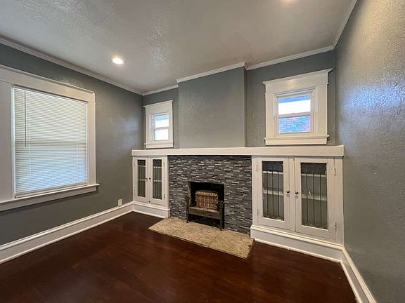 4th image of 3924 Bellefontaine Ave
