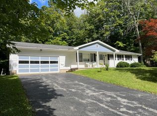 8804 Alexander Rd, Batavia, NY 14020