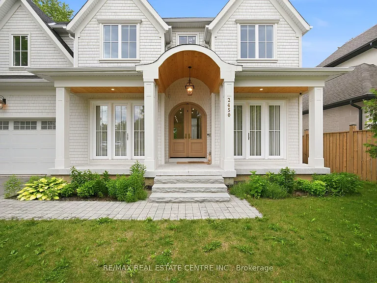 2450 Rebecca St — Photo 1