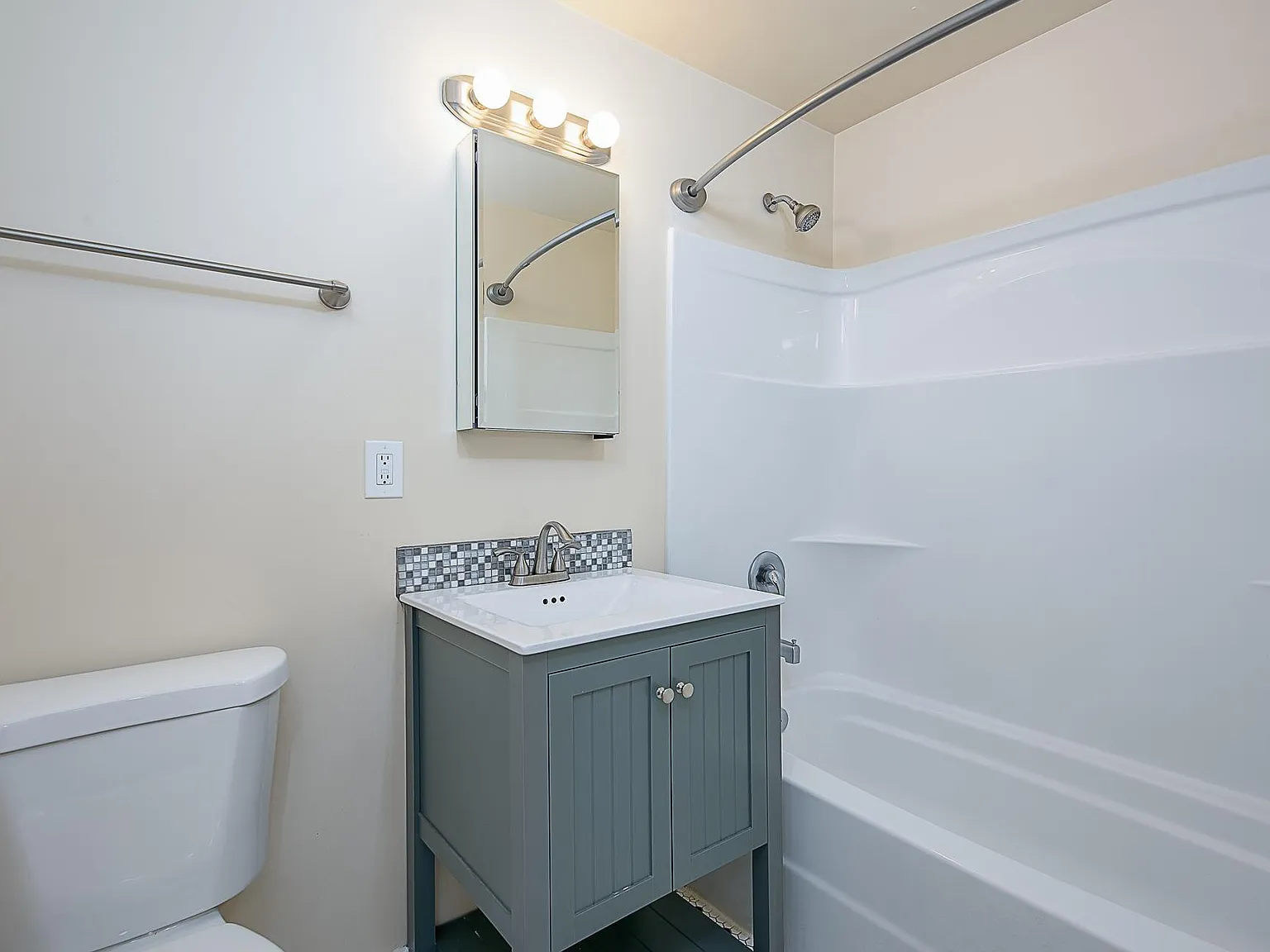 1 bed, 600 sqft, $1,640 — Photo 4