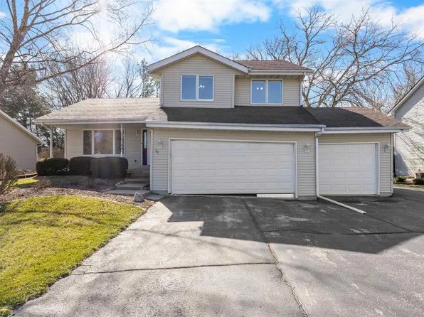 36 Countryside Dr, Rockton, IL 61072