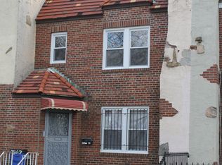 17862 Leslie Rd, Jamaica, NY 11434