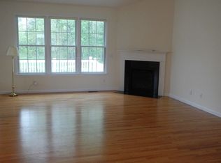 8 Rye Cir, East Longmeadow, MA 01028