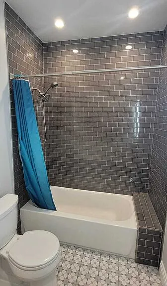 2926 Halldale Ave — Photo 6