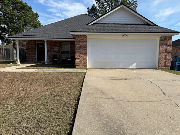 10159 English Oaks Dr, Keithville, LA 71047