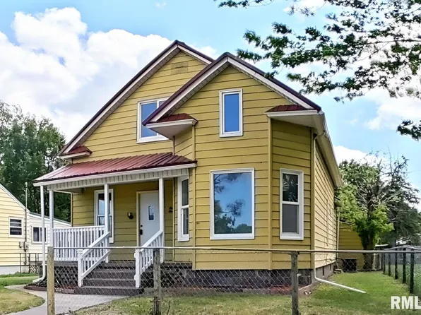1914 Sterneman Blvd, Muscatine, IA 52761