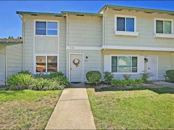 1070 Spring Valley Cmn, Livermore, CA 94551