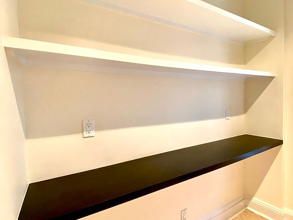 5th image of 516 E 79th St APT 4A