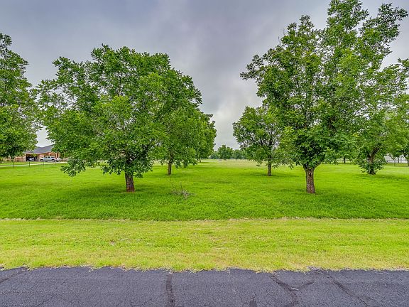 4th image of 11015 Orchards Blvd