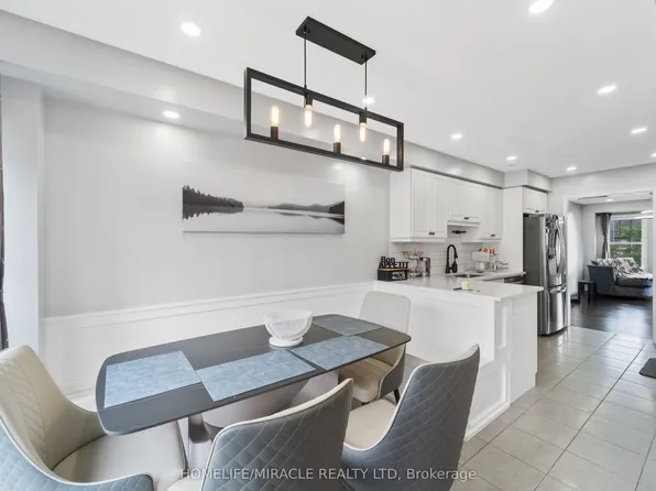 24 Metro Cres, Brampton, ON L7A 4P1