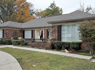 9210 Marlboro Cir, Hurstbourne, KY 40222