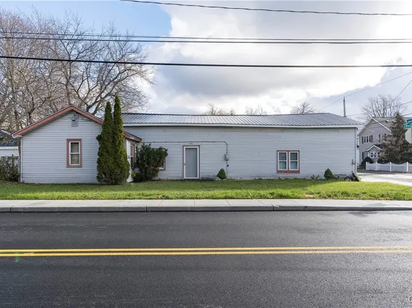 340 Vanduzee St, Watertown, NY 13601