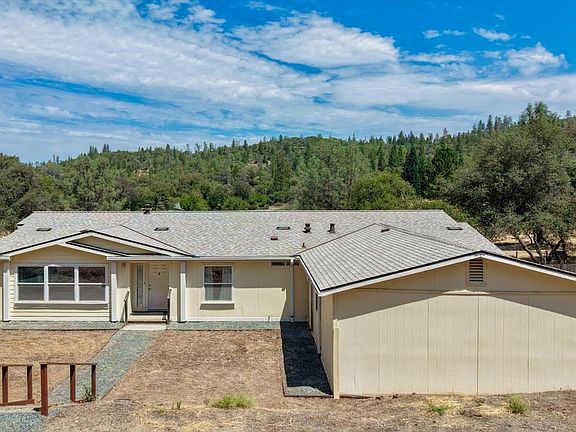 2nd image of 17616 Pioneer Way