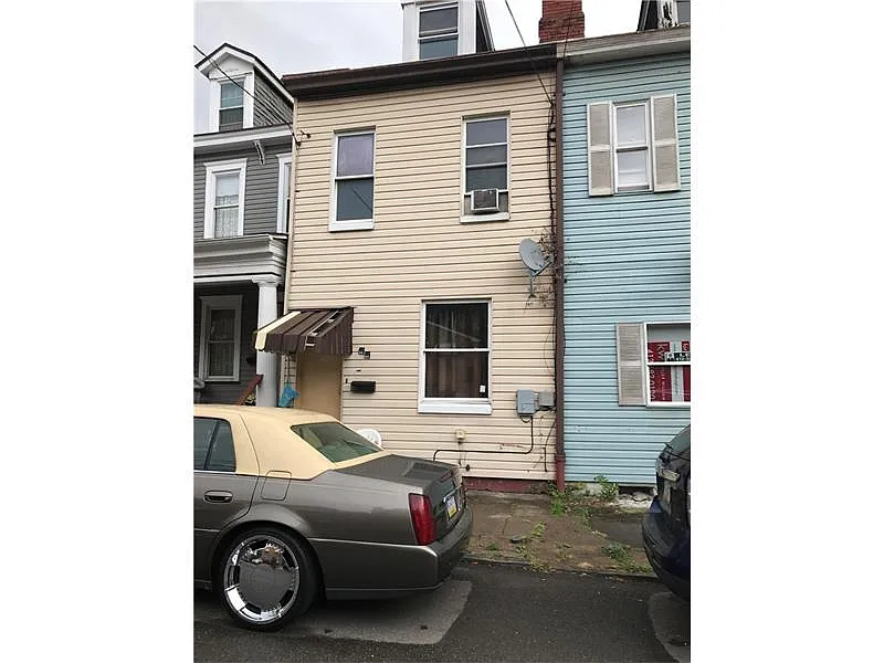 3424 Fleming Ave photo 1