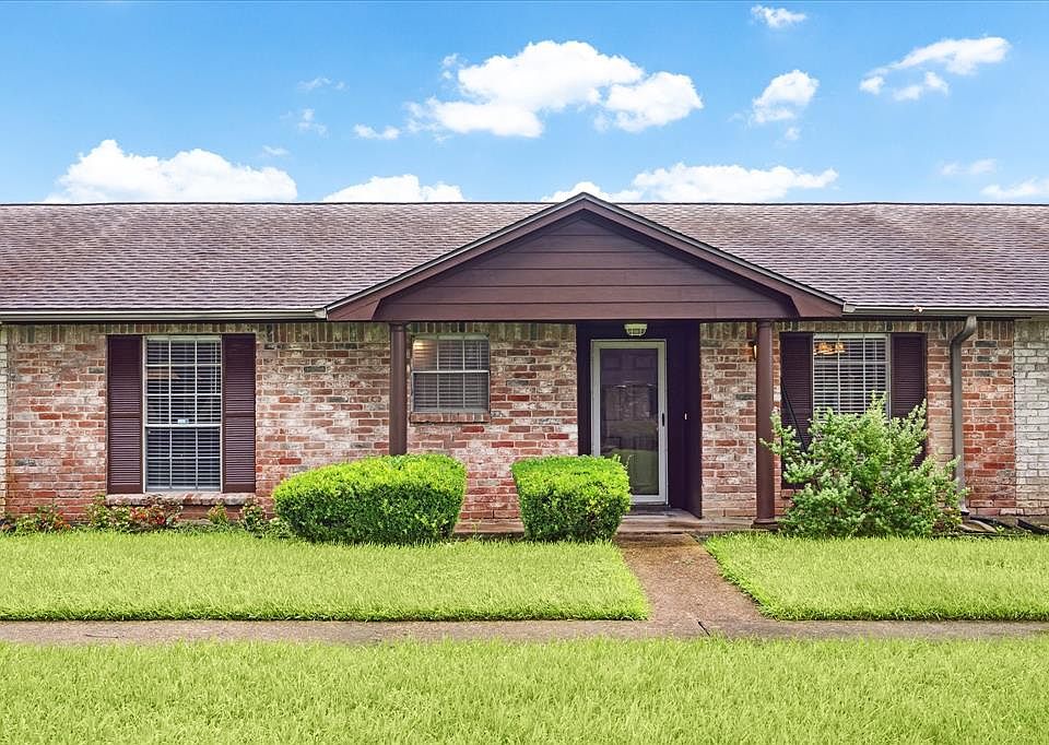 1st image of 3922 Laura Leigh Drive #3922