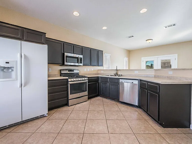 2921 Bayliner Ave — Photo 7