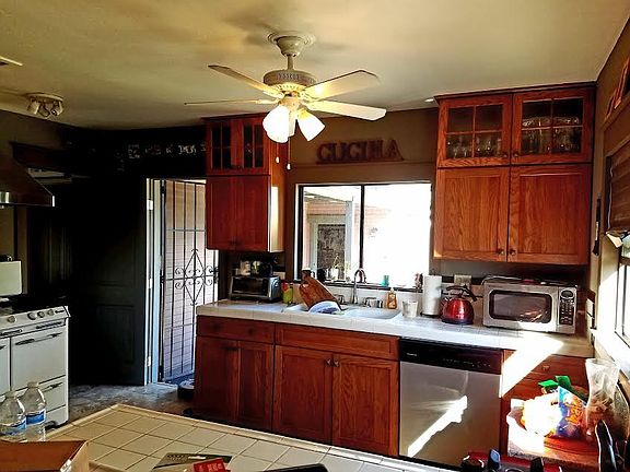 5th image of 2315 31st St