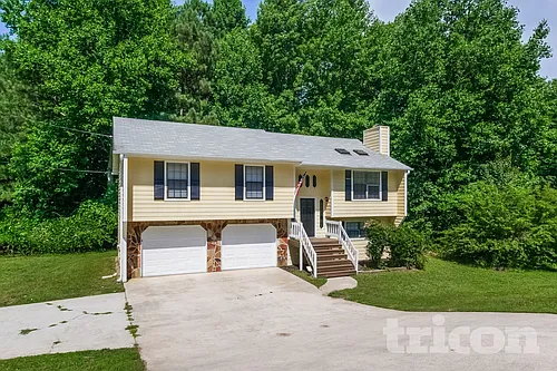 1515 Olde Oak Dr Photo 1