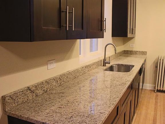 Granite,Large cooking area