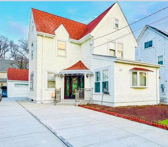 111-37 197th Street, Saint Albans, NY, 11412