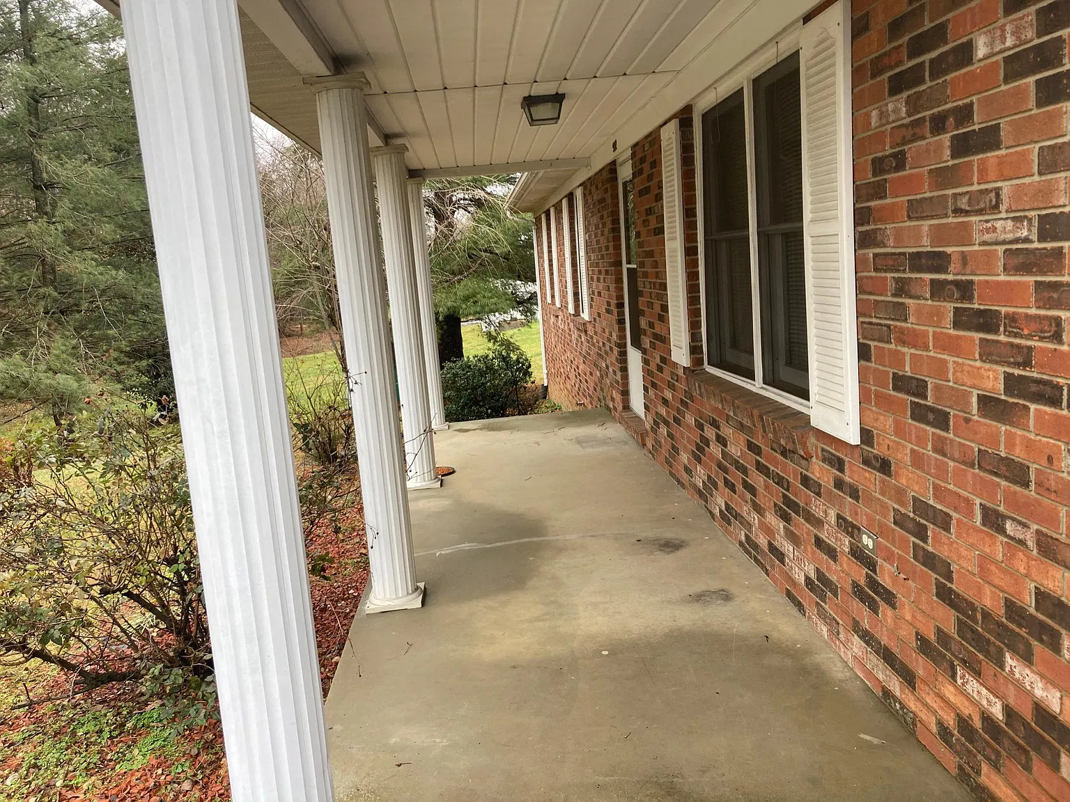 3 bed, 1430 sqft, $1,600 — Photo 3