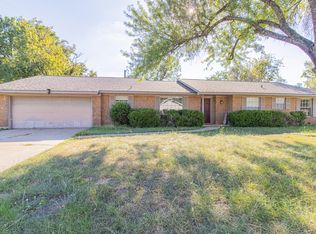 1008 Holik Dr, College Station, TX 77840
