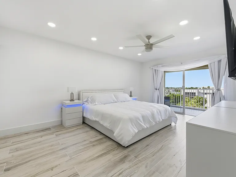 3520 S Ocean Blvd #502 — Photo 14