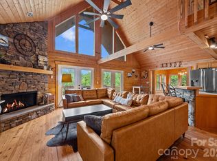 173 Mistletoe Park, Lake Lure, NC 28746
