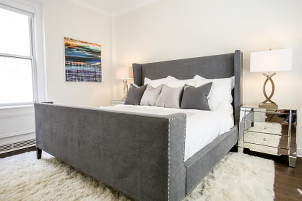 Rented by Stonehenge NYC LLC | media 30