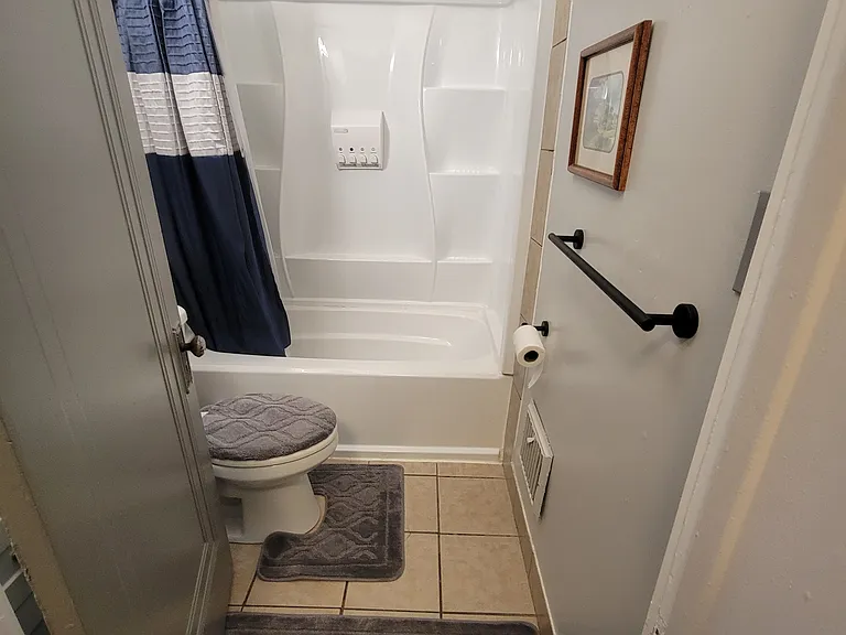 22415 Gregory St #1 — Photo 14