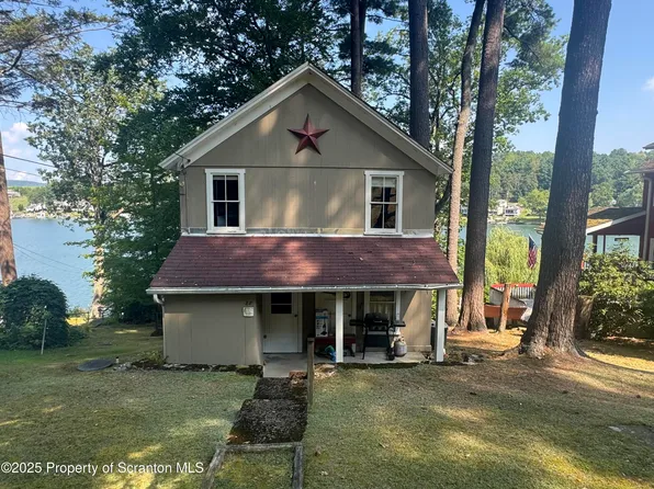 1171 Lake Rd, Dalton, PA 18414