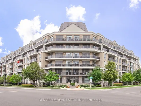 111 Civic Square Gate #519, Aurora, ON L4G 0S6