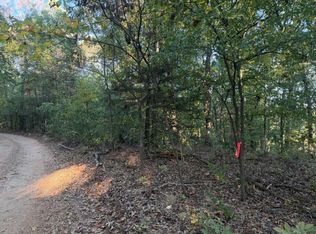 000 Skylark Road, Washburn, MO 65772