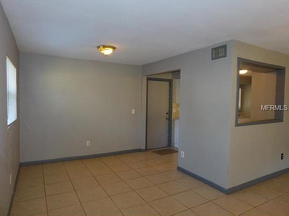 5th image of 510 N Larry Cir